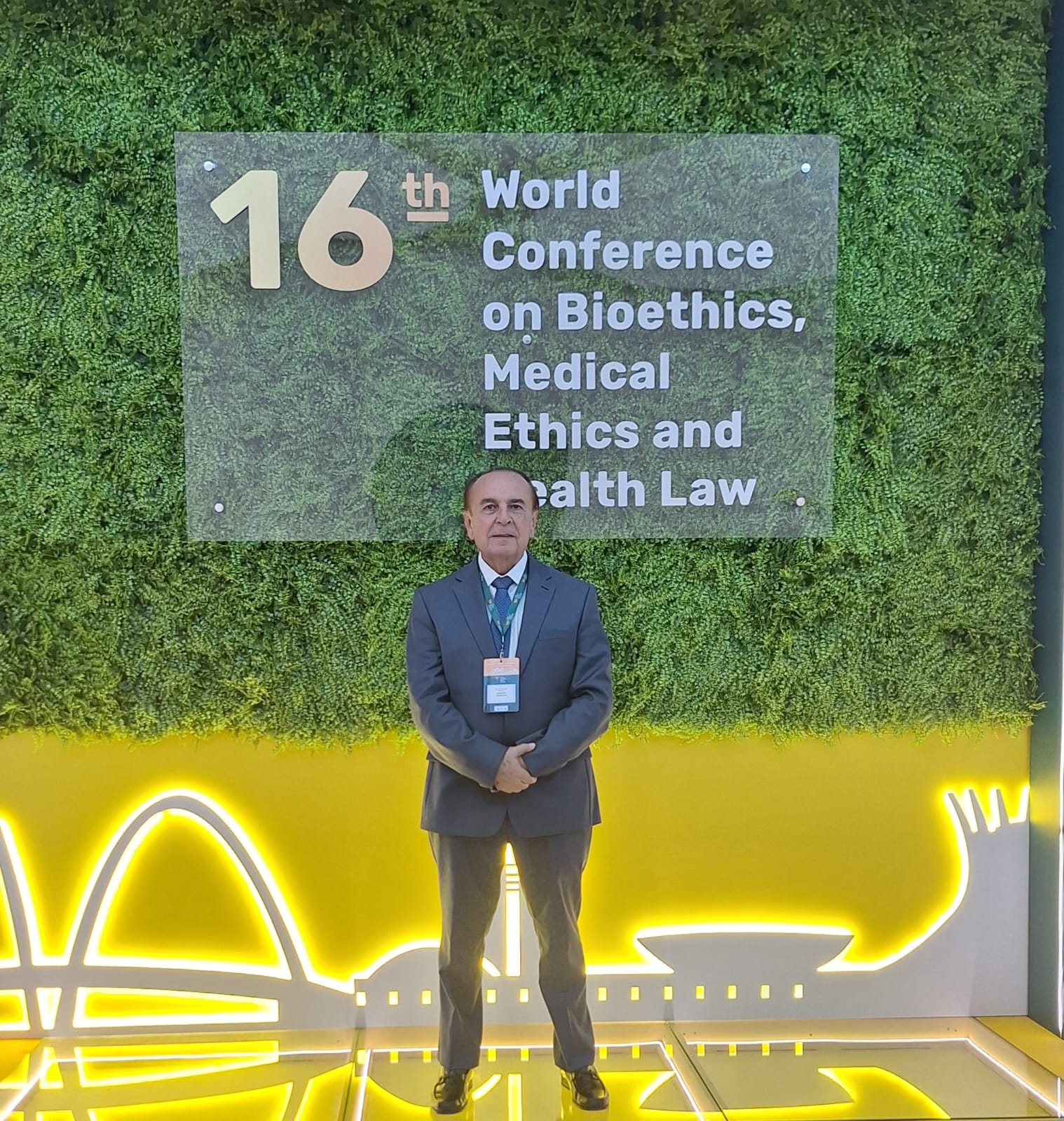 Dr. Aparício Carvalho Apresenta Trabalho Acadêmico na 16ª Conferência Mundial sobre Bioética, Ética Médica e Direito da Saúde em Brasília - DF - FIMCA Jaru